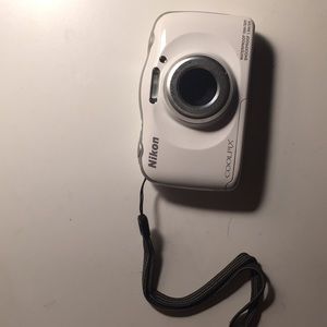 Nikon waterproof camera